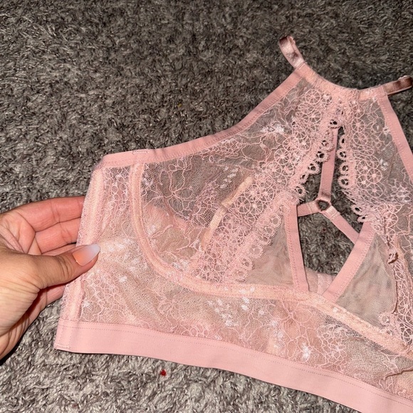 Victoria’s Secret Very Sexy Pink Floral Lace & Mesh Bralette Size Large - Picture 3 of 7